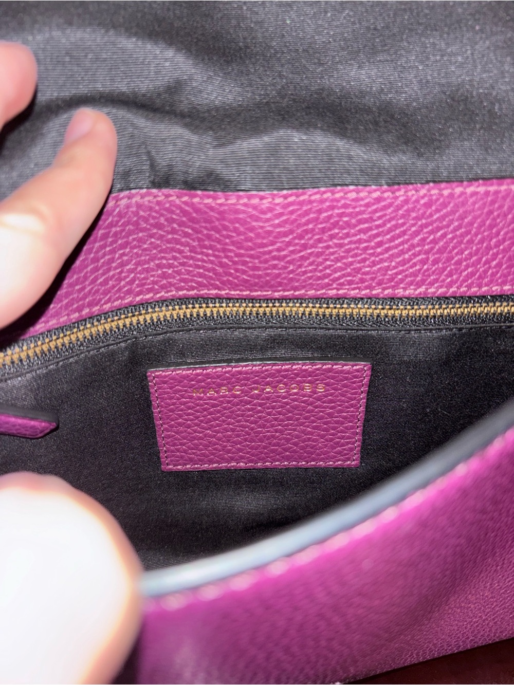 Marc Jacobs Purple Leather Crossbody Gotham Bag with Matching Wallet - Picture 6 of 8